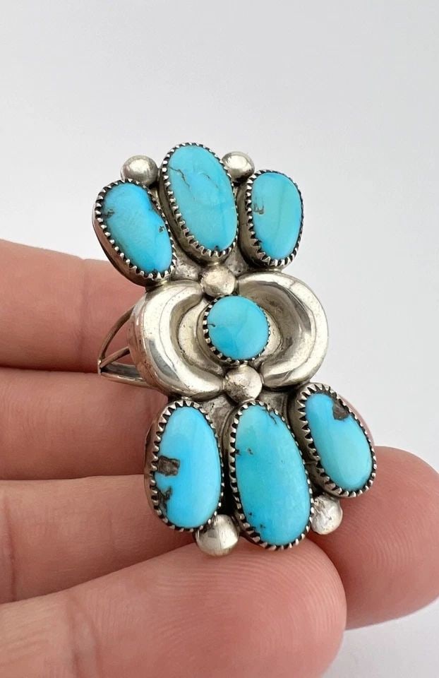 HUGE VTG JULIE ONDELACY LAHI ZUNI STERLING SILVER TURQUOISE CLUSTER RING 1 5/8": HUGE VTG JULIE ONDELACY LAHI ZUNI STERLING SILVER TURQUOISE CLUSTER RING 1 5/8" Vtg Julie Ondelacy Lahi Zuni Sterling Silver Turquoise Cluster Long Ring 1 5/8" Size: 11.5 - Can Be re Sized Weight is 8