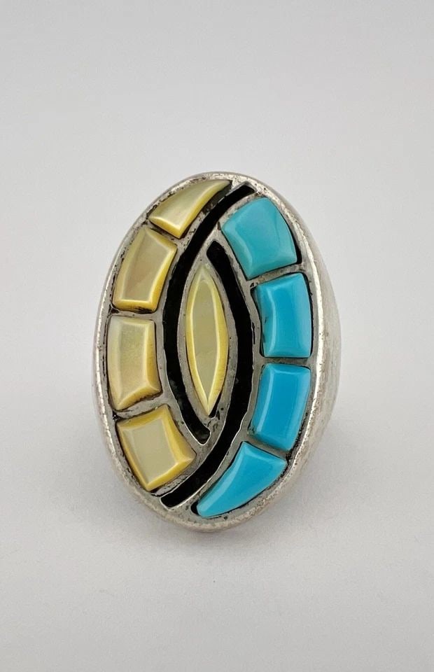 VTG ZUNI STERLING SILVER TURQUOISE MOTHER OF PEARL 3D INLAY INGOT MENS RING 23G: VTG ZUNI STERLING SILVER TURQUOISE MOTHER OF PEARL 3D INLAY INGOT MENS RING 23G Vtg Zuni Sterling Silver Turquoise Mother Of Pearl 3D Inlay Ingot Men's Ring 23g Size: 10.75 - Can Be re Sized Weight is