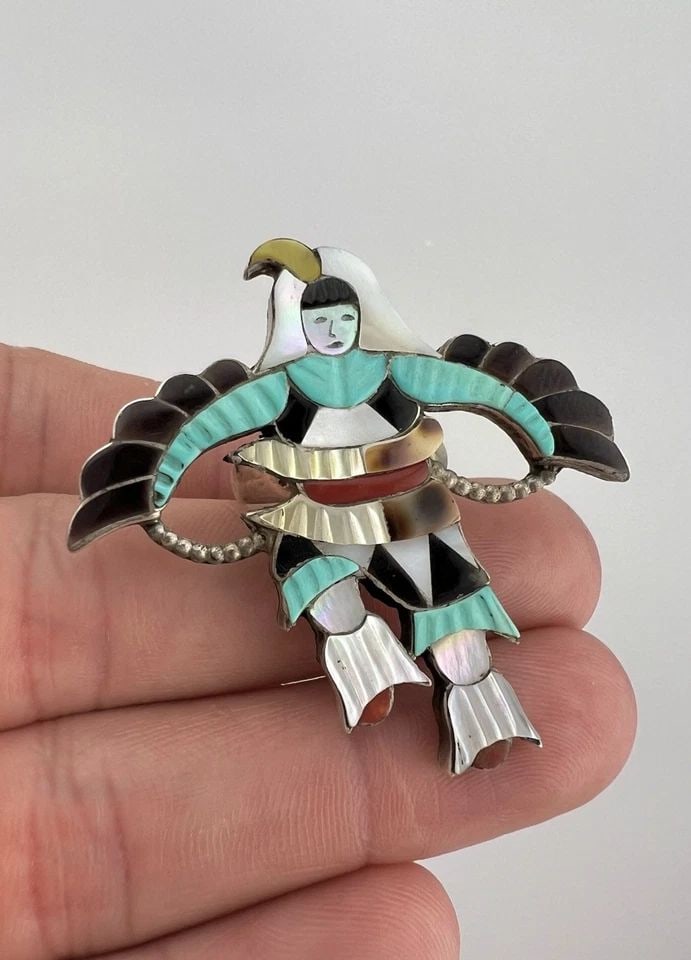 HUGE VTG ZUNI STERLING SILVER CARVED MULTI GEM FLUSH EAGLE DANCER RING (1 of 1)