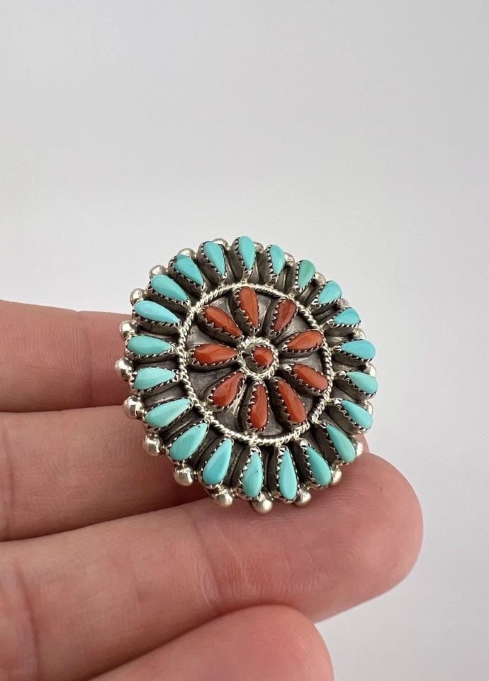 J WALLACE ZUNI STERLING SILVER NEEDLEPOINT TURQUOISE CORAL CLUSTER WOMEN'S RING: Vtg J Wallace Zuni Sterling Silver Needlepoint Turquoise & Coral Cluster Women's Ring Ring Size is Around 6.25 - 6.5 - Can Be re Sized Weight is 8.0 Grams on my scale Metal: Sterling Silver Ring is Ju