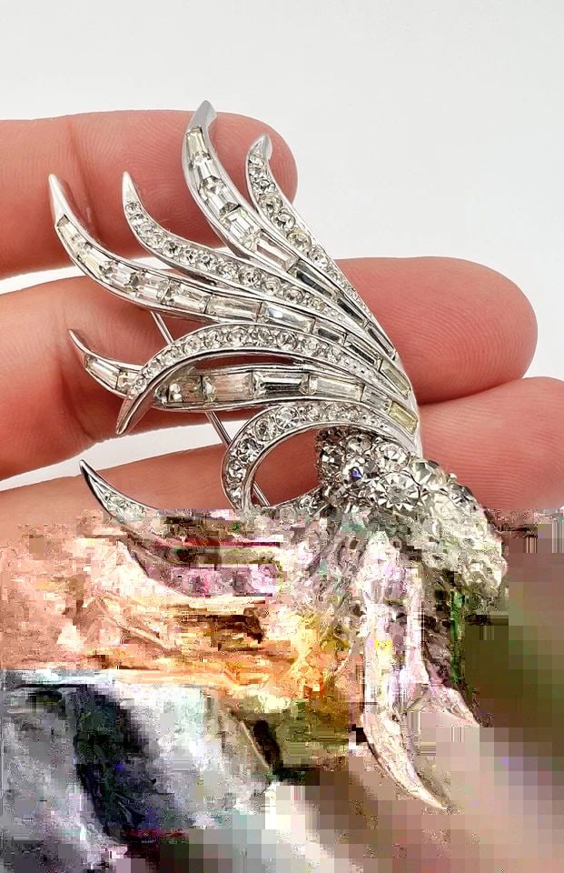 VINTAGE MB MARCEL BOUCHER CLEAR BAGUETTE RHINESTONE SILVER TONE PIN BROOCH 3" (1 of 2)