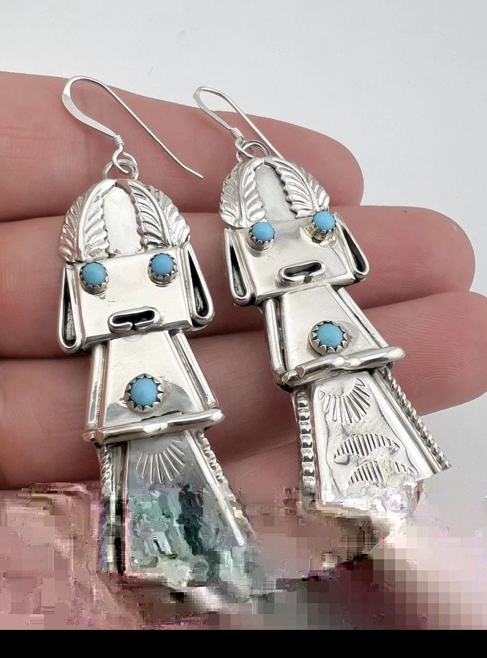 VTG FRANK YAZZIE NAVAJO STERLING SILVER TURQUOISE KACHINA DANGLE EARRINGS 2 5/8": VTG FRANK YAZZIE NAVAJO STERLING SILVER TURQUOISE KACHINA DANGLE EARRINGS 2 5/8" Vtg Frank Yazzie Navajo Sterling Silver Turquoise Kachina Dangle Earrings 2 5/8" Size: 2 5/8" Tall With Dangle 3/4" at 