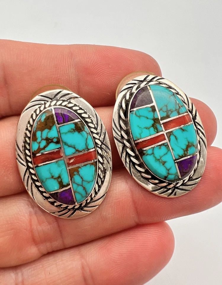 VTG NAVAJO STERLING SILVER SPIDERWEB TURQUOISE & CORAL & SUGILITE POST EARRINGS: VTG NAVAJO STERLING SILVER SPIDERWEB TURQUOISE & CORAL & SUGILITE POST EARRINGS Vtg Navajo Sterling Silver Spiderweb Turquoise & Coral & Sugilite Post Earrings Size: Almost 1 1/4" Tall & 78" Wide Weig