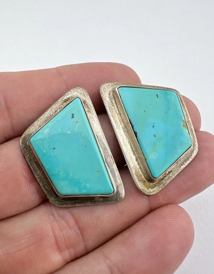 VINTAGE NAVAJO STERLING SILVER ROYSTON TURQUOISE POST EARRINGS- SIGNED (1 of 2)