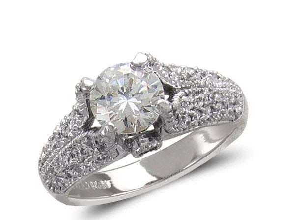 NEW 14K WHITE GOLD LADIES FASHION WHITE SOLITAIRE RING: NEW 14K WHITE GOLD LADIES FASHION WHITE SOLITAIRE RING LADIES FASHION WHITE SOLITAIRE RING NEW 14K WHITE GOLD Apx. WIDTH: 10mm Apx. WEIGHT: 5.9g