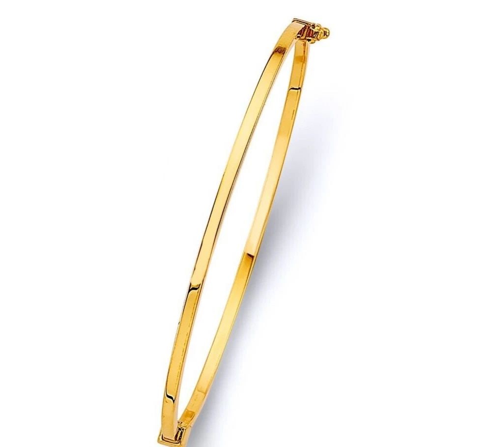 NEW 14K YELLOW GOLD 2MM SQUARE PLAIN HOLLOW OVAL BANGLE - 7": NEW 14K YELLOW GOLD 2MM SQUARE PLAIN HOLLOW OVAL BANGLE - 7" 2MM SQUARE PLAIN HOLLOW OVAL BANGLE NEW 14K YELLOW GOLD LENGTH - 7in Apx WEIGHT - 4.3g .