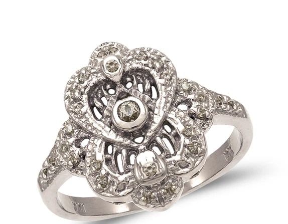 NEW 14K WHITE GOLD LADIES FASHION WHITE RING (1 of 2)
