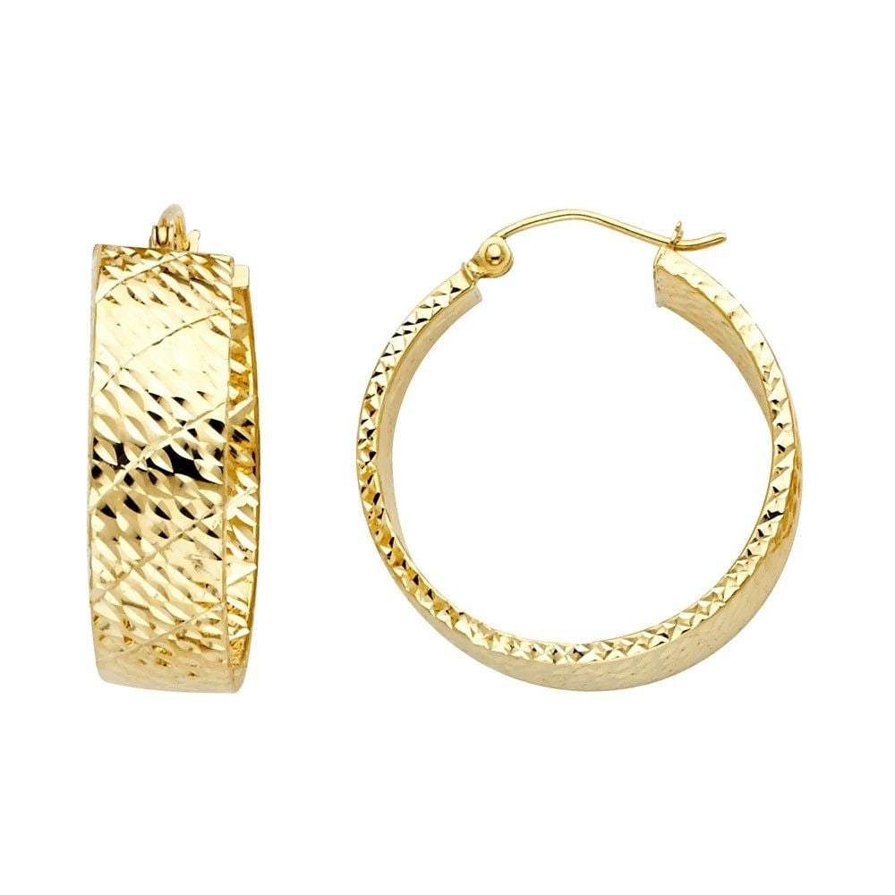 NEW 14K YELLOW GOLD HOLLOW WIDE FULL DC HOOP EARRINGS: NEW 14K YELLOW GOLD HOLLOW WIDE FULL DC HOOP EARRINGS HOLLOW WIDE FULL DC HOOP EARRINGS NEW 14K YELLOW GOLD HEIGHT - 25 mm WIDTH - 25 mm Apx WEIGHT - 3.8 g