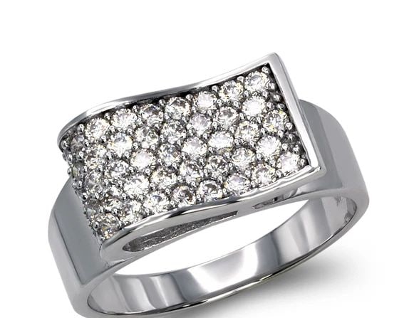 NEW 14K WHITE GOLD LADIES FANCY WHITE RIBBON RING: NEW 14K WHITE GOLD LADIES FANCY WHITE RIBBON RING LADIES FANCY WHITE RIBBON RING NEW 14K WHITE GOLD Apx. WIDTH: 9mm Apx. WEIGHT: 4.9g