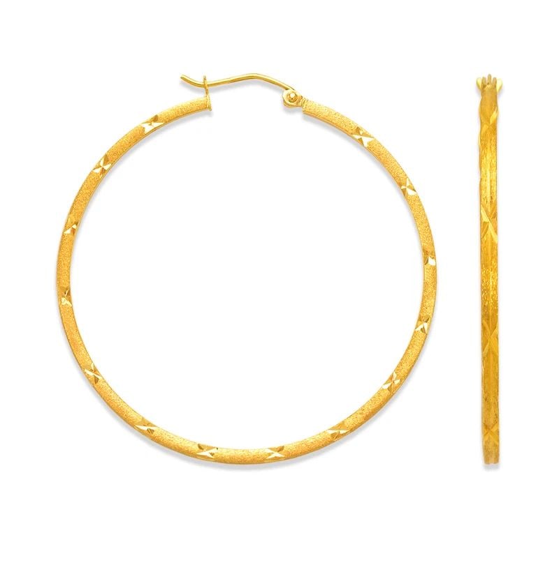 NEW 14K YELLOW GOLD 1.5MM SQUARE TUBE HOOP EARRINGS: NEW 14K YELLOW GOLD 1.5MM SQUARE TUBE HOOP EARRINGS 1.5MM SQUARE TUBE HOOP EARRINGS NEW 14K YELLOW GOLD Width: Approx. 1.7mm Apx WEIGHT: 0.9g