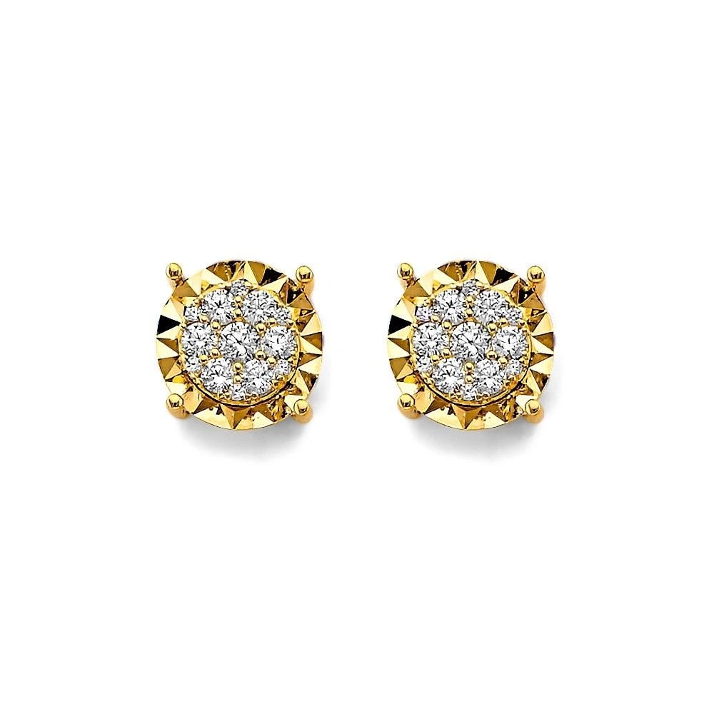 NEW 14K YELLOW GOLD CLUSTER EARRINGS/SET: NEW 14K YELLOW GOLD CLUSTER EARRINGS/SET CLUSTER EARRINGS/SET NEW 14K YELLOW GOLD HEIGHT - 10 mm WIDTH - 10 mm Apx WEIGHT - 3.3 g