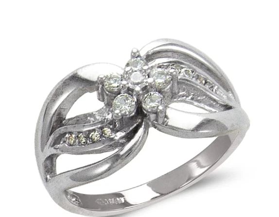 NEW 14K WHITE GOLD LADIES FASHION WHITE FLOWER RING: NEW 14K WHITE GOLD LADIES FASHION WHITE FLOWER RING LADIES FASHION WHITE FLOWER RING NEW 14K WHITE GOLD Apx. WIDTH: 11mm Apx. WEIGHT: 4.3g
