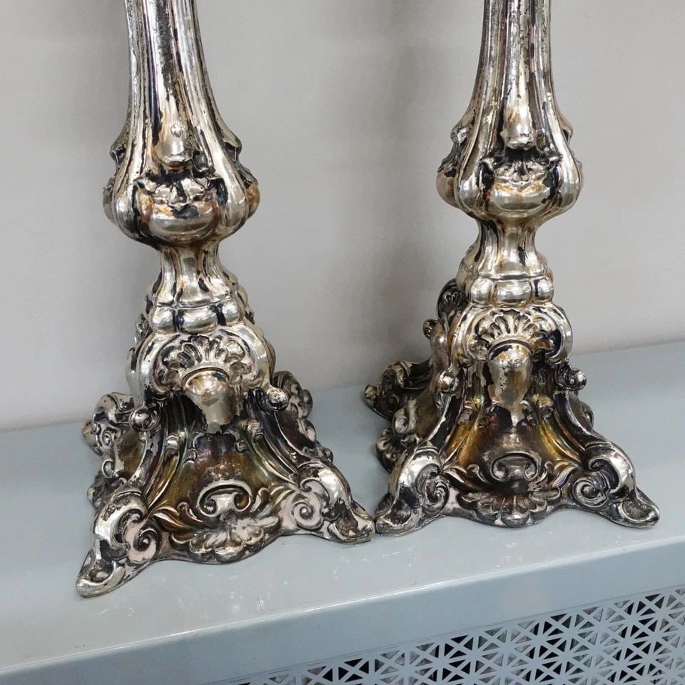 STERLING SILVER BAROQUE STYLE CANDLESTICK HOLDER PAIR SET - 15 1/4" TALL: STERLING SILVER BAROQUE STYLE CANDLESTICK HOLDER PAIR SET - 15 1/4" TALL Sterling Silver Baroque Style Candlestick Holder Pair Set Made In Israel Height - 15 1/4" Tall Base Width - 5 1/2" Top Width - 