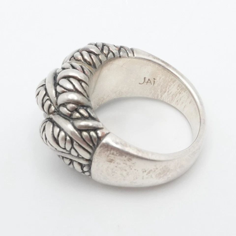 JAI JOHN HARDY STERLING SILVER TWIST DOME RING SIZE 7.5: JAI JOHN HARDY STERLING SILVER TWIST DOME RING SIZE 7.5 JAi by John Hardy Sterling Silver Twist Dome Ring Size - 7.5 Band Width - 4.5mm Height - 15mm Total Weight - 6.4 Grams Hallmark - JAi 925 THAILA