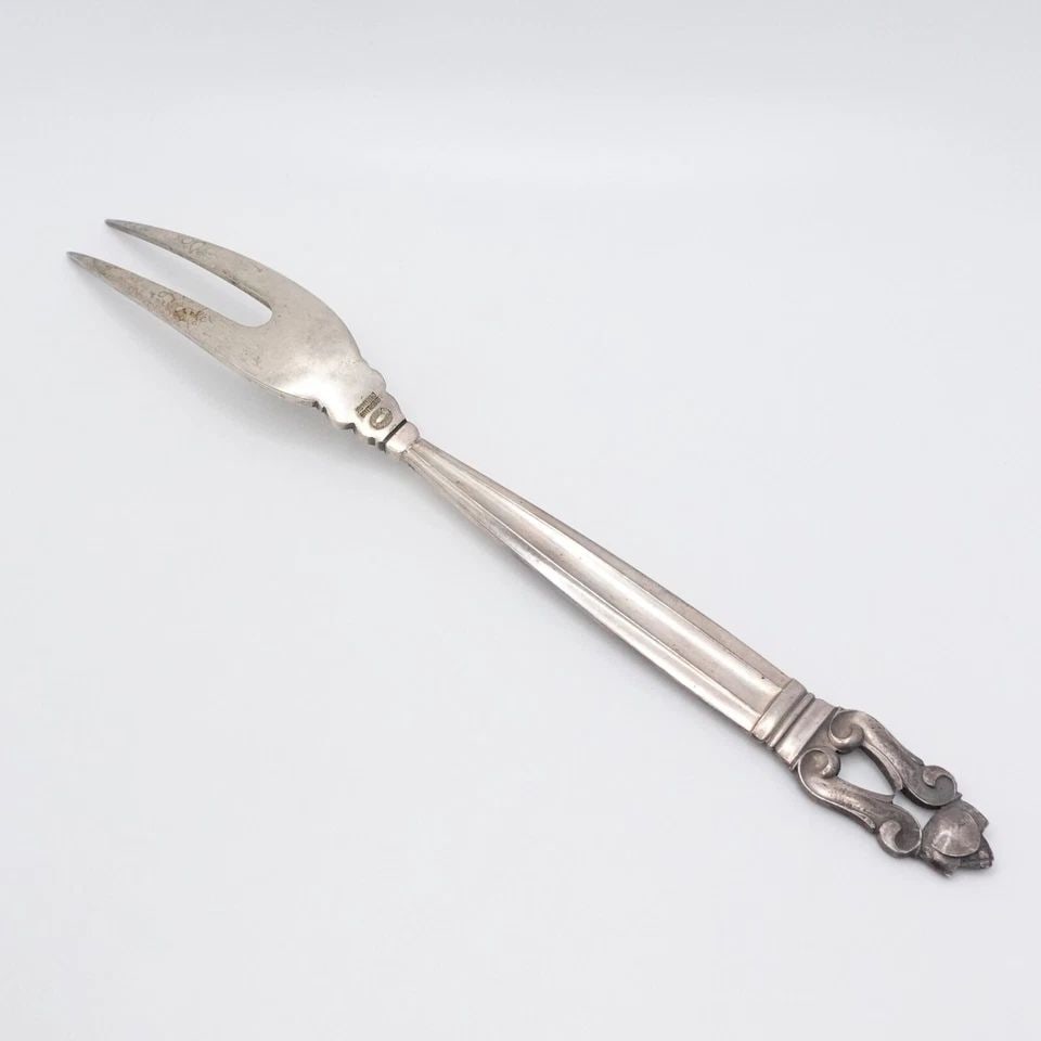 GEORG JENSEN JOHAN ROHDE STERLING SILVER ACORN SERVING MEAT FORK 2 TINES 7.8": GEORG JENSEN JOHAN ROHDE STERLING SILVER ACORN SERVING MEAT FORK 2 TINES 7.8" Vintage Georg Jensen Design by Johan Rohde Sterling Silver Acorn Pattern Serving Meat Fork 2 Tines Length - 7.8" Est. Reta