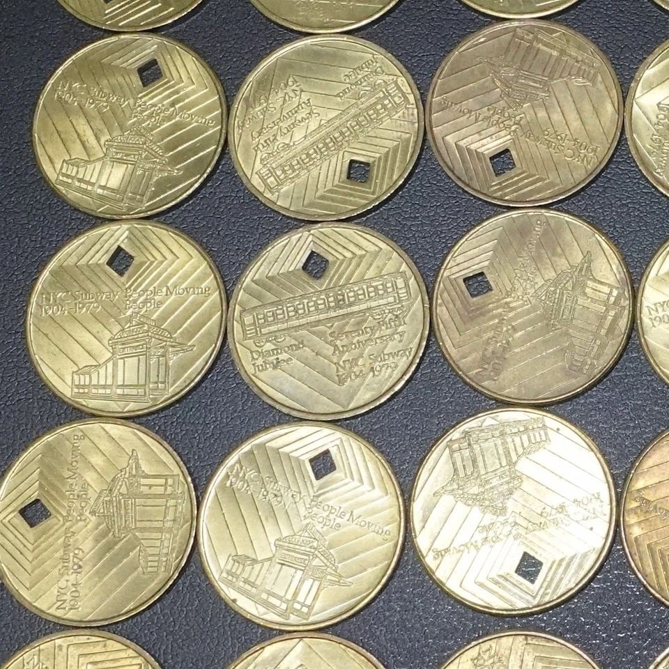 NEW YORK CITY TRANSIT SUBWAY DIAMOND JUBILEE 30 TOKEN (1 of 1)