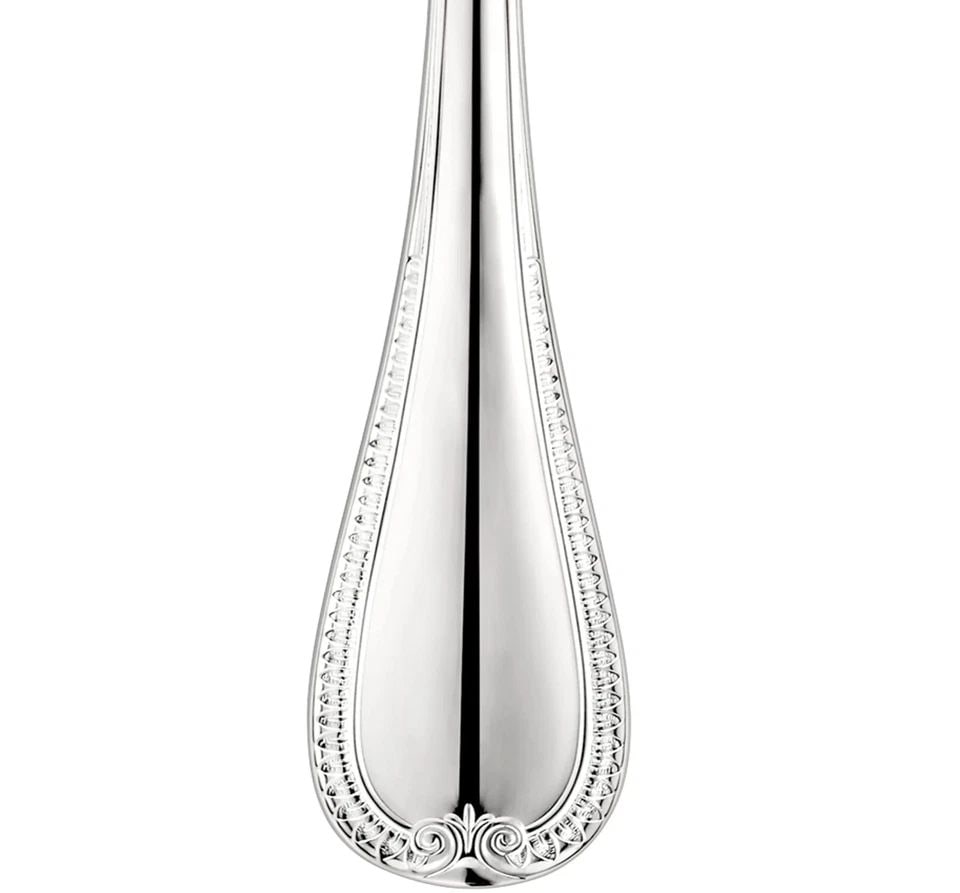CHRISTOFLE MALMAISON SILVER PLATED DINNER FORK 7.5" NEW: CHRISTOFLE MALMAISON SILVER PLATED DINNER FORK - NEW Christofle Malmaison Silver Plated Dinner Fork Flatware SetReference # 00018023Est. Retail - $145 USD per fork Excellent Condition Brand New with B