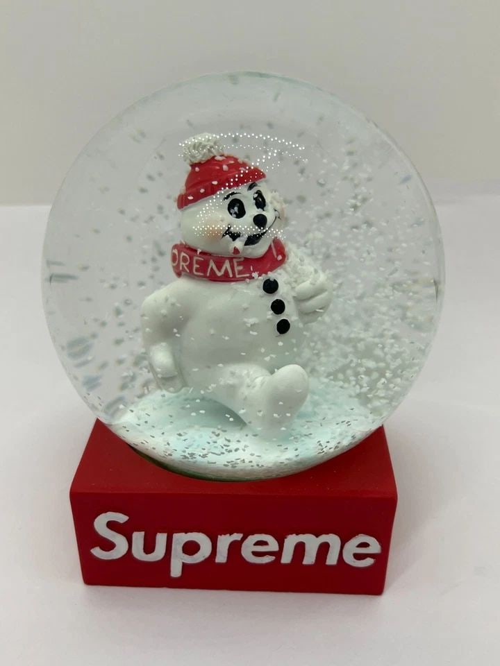 SUPREME SNOWMAN SNOWGLOBE RED - FW21 - BRAND NEW (1 of 2)