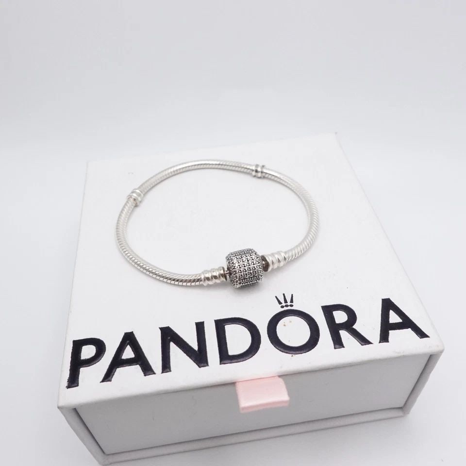 AUTHENTIC PANDORA MOMENTS STERLING SILVER PAVE CLASP SNAKE CHAIN BRACELET 6.7" (1 of 2)