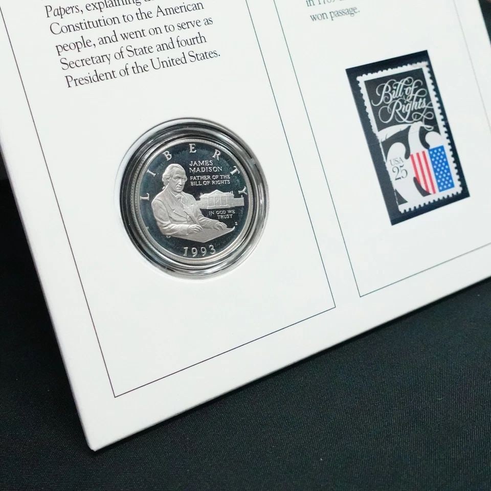 1993 S U.S MINT BILL OF RIGHTS PROOF SILVER HALF DOLLAR COIN & STAMP SET COA OGP (1 of 2)