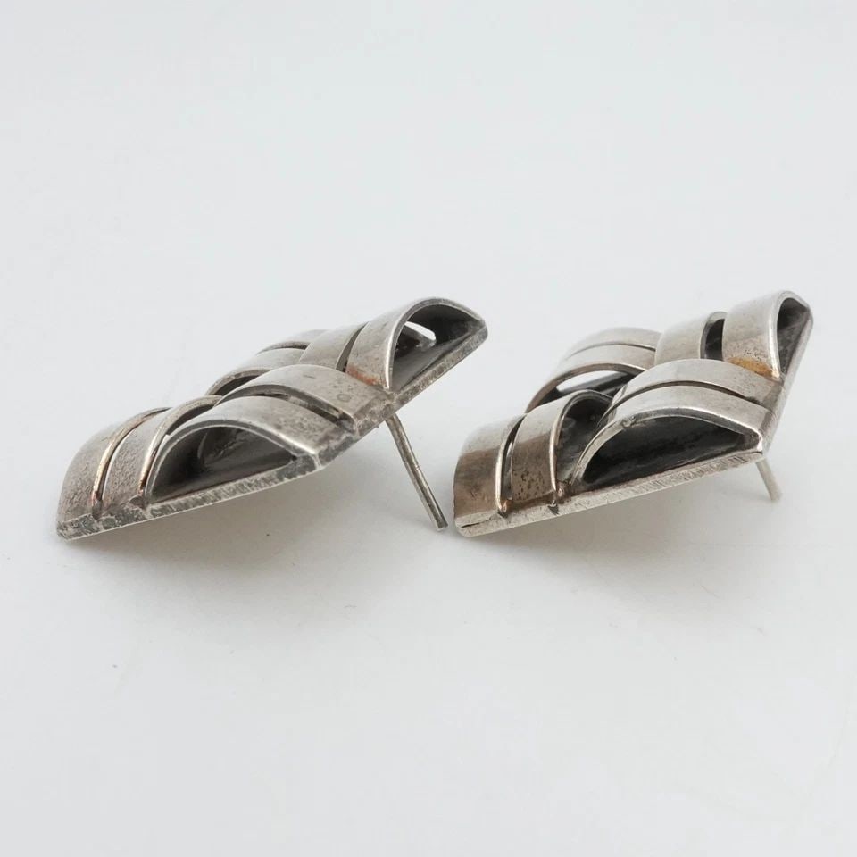 STERLING SILVER MEXICO GEOMETRIC SQUARE STUD EARRINGS 1": STERLING SILVER MEXICO GEOMETRIC SQUARE STUD EARRINGS 1" Sterling Silver Mexico Geometric Stud Earrings Length - 1" Total Weight - 17.8 Grams