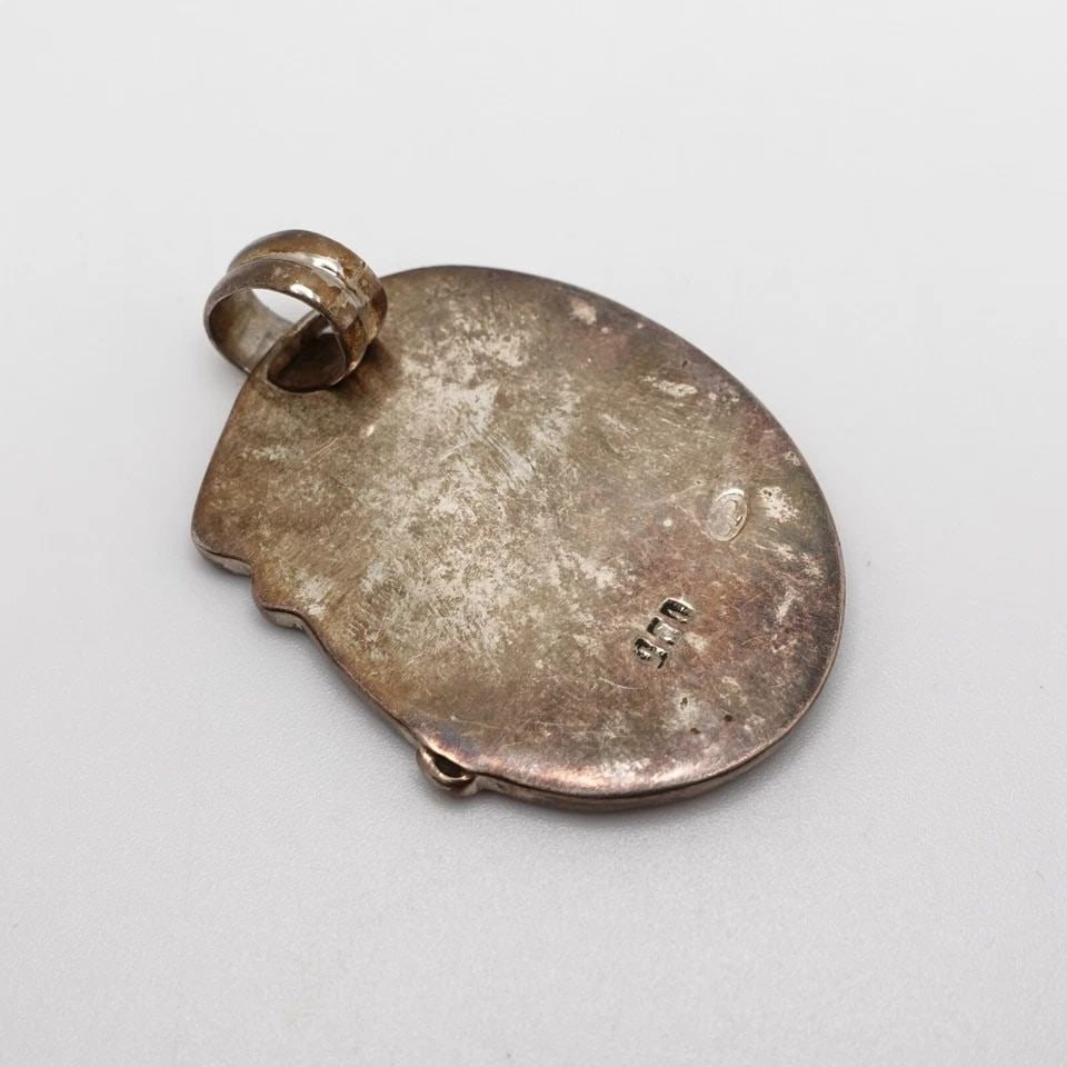 OP SILVER 950 MULTI GEMSTONE INLAY FLORAL OVAL PENDANT - 2": OP SILVER 950 MULTI GEMSTONE INLAY FLORAL OVAL PENDANT - 2" OP Silver 950 Multi Gemstone Inlay Floral Oval Pendant Height - 2" Length - 1.30" Bail Height - 13mm Bail Width - 9mm Total Weight - 17.8 Gr