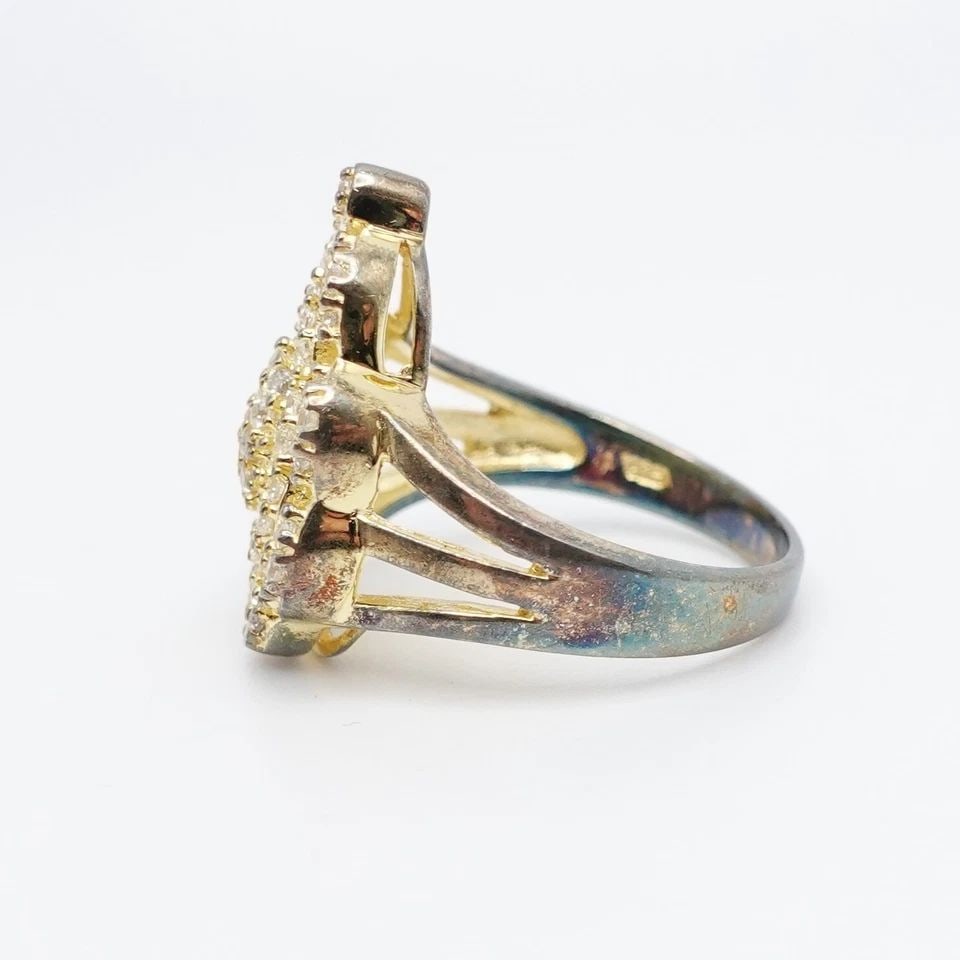 YELLOW GOLD PLATED STERLING SILVER CLEAR CUBIC ZIRCONIA CLUSTER RING SIZE 7.5 (1 of 2)