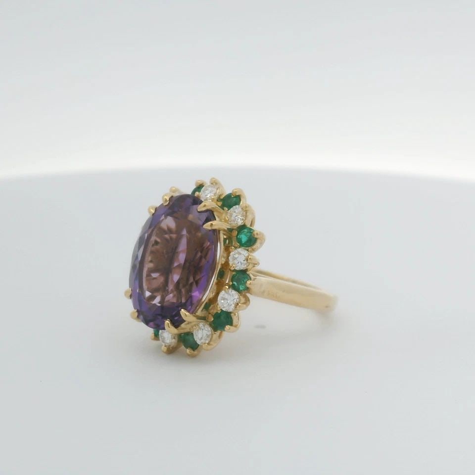 NEIMAN MARCUS 18K YELLOW GOLD AMETHYST, DIAMOND & EMERALD RING SIZE 7.5- 13G (1 of 2)
