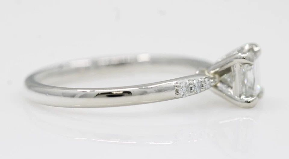 PLATINUM GIA VVS1 E 0.75 TCW NATURAL DIAMOND PRINCESS ENGAGEMENT RING SIZE 6.5 (1 of 2)