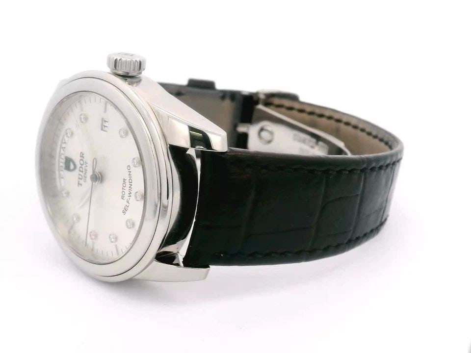 TUDOR GLAMOUR DAY/DATE 39MM SILVER DIAMOND DIAL AUTOMATIC WATCH M56000 (1 of 2)