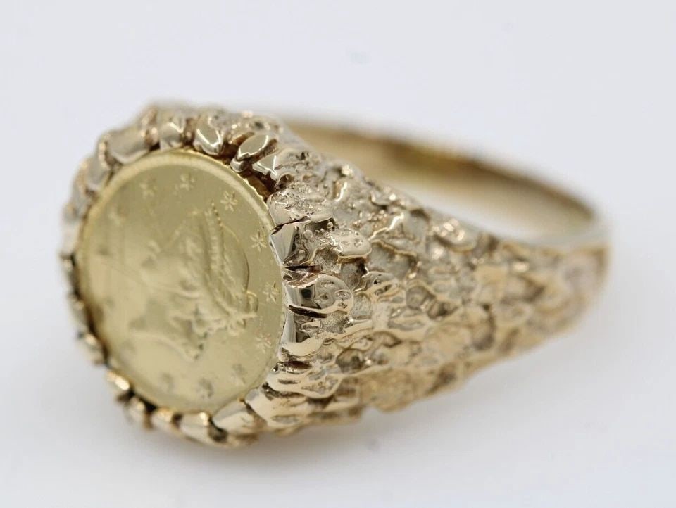 1850 U.S. ONE DOLLAR $1 LIBERTY HEAD GOLD COIN IN 10K RING SIZE 10.5 - 11.1GR: 1850 U.S. ONE DOLLAR $1 LIBERTY HEAD GOLD COIN IN 10K RING SIZE 10.5 - 11.1GR 1850 U.S. ONE DOLLAR $1 LIBERTY HEAD GOLD COIN IN 10K RING SIZE 10.5 - 11.1GR Description 1850 U.S. One Dollar $1 Liberty 
