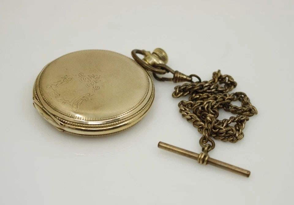 1907 ELGIN NATIONAL WATCH CO. HUNTER CASE 12S 15J GOLD FILLED POCKET WATCH (1 of 2)
