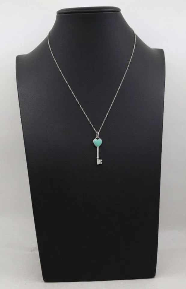 TIFFANY & CO. STERLING SILVER BLUE ENAMEL HEART TIFFANY KEY PENDANT NECKLACE 16" (1 of 2)