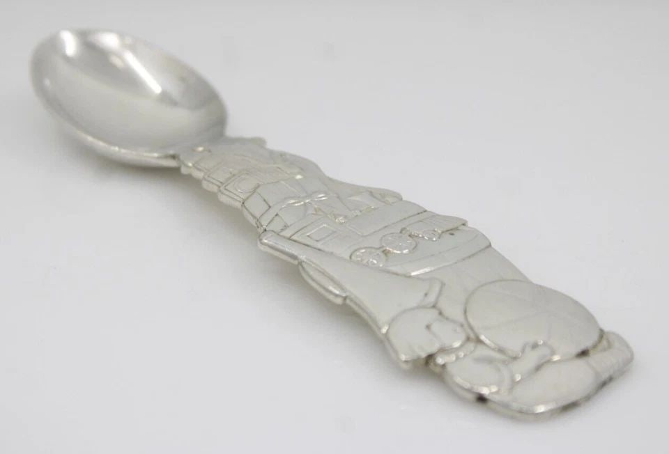 TIFFANY & CO. STERLING SILVER BABY FEEDING SPOON TOYBOX MOTIF 54 GRAMS (1 of 2)