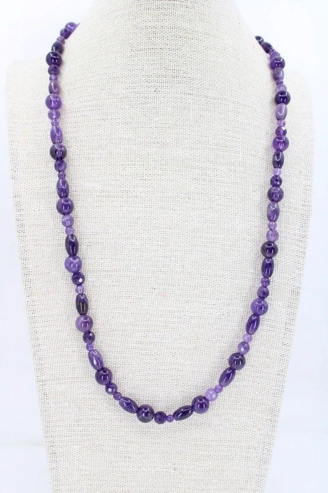 JAY KING DTR STERLING SILVER PURPLE AMETHYST SINGLE STRAND BEADED 40" NECKLACE: JAY KING DTR STERLING SILVER PURPLE AMETHYST SINGLE STRAND BEADED 40" NECKLACE JAY KING DTR STERLING SILVER PURPLE AMETHYST SINGLE STRAND BEADED 40" NECKLACE Description Jay King DTR Sterling Silver P