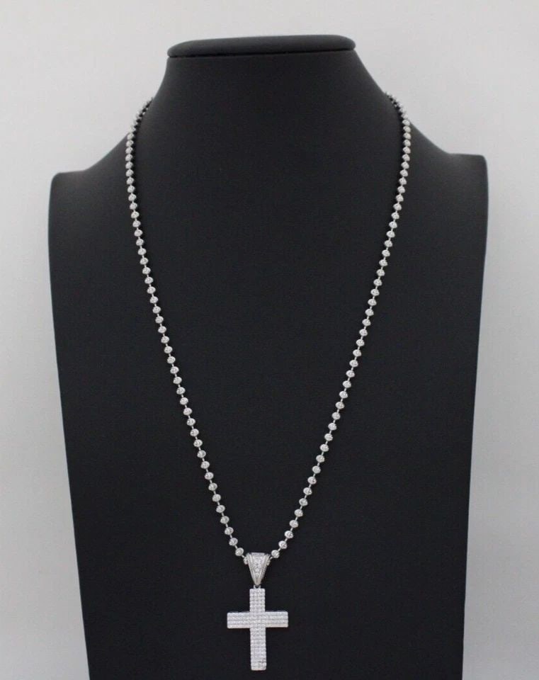 STERLING SILVER ITALY CROSS PENDANT W/ BEAD LINK 21" NECKLACE 14 GRAMS: STERLING SILVER ITALY CROSS PENDANT W/ BEAD LINK 21" NECKLACE 14 GRAMS Description Sterling Silver Italy Cross Pendant w/ Bead Link 21" Necklace Necklace is in great condition. May show signs of wear 