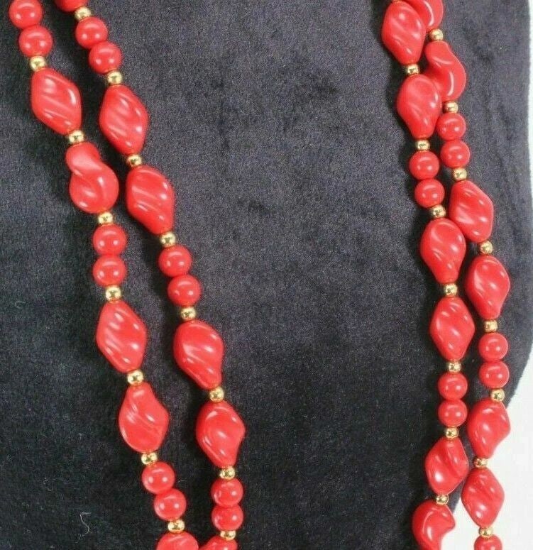 TRIFARI SET OF 2 RED/ GOLD DOUBLE 24" & PINK/ GOLD PEARL NECKLACE 18": TRIFARI SET OF 2 RED/ GOLD DOUBLE 24" & PINK/ GOLD PEARL NECKLACE 18" Description TRIFARI SET OF 2 RED/ GOLD DOUBLE 24" & PINK/ GOLD PEARL NECKLACE 18" FREE SHIP! Item is in good condition. May show s