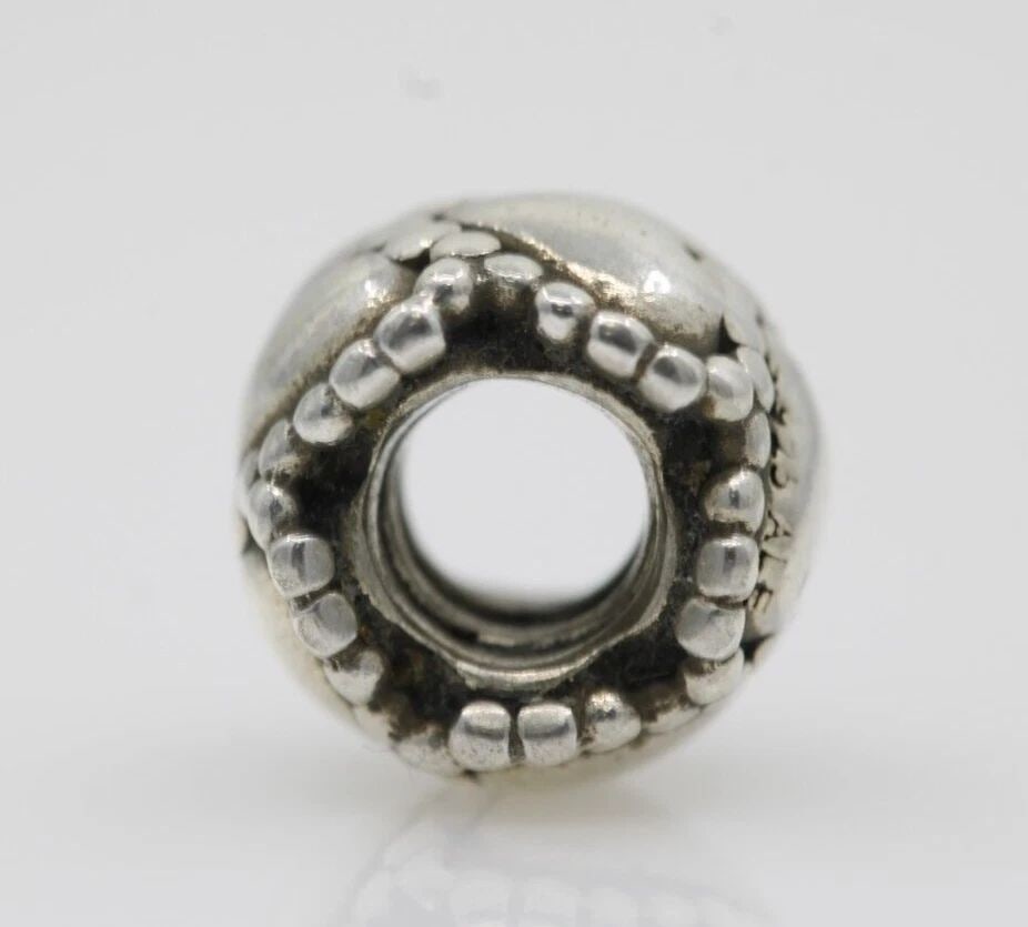 AUTHENTIC PANDORA STERLING EVERLASTING LOVE CHAIN OF HEARTS CHARM #790448 (1 of 2)