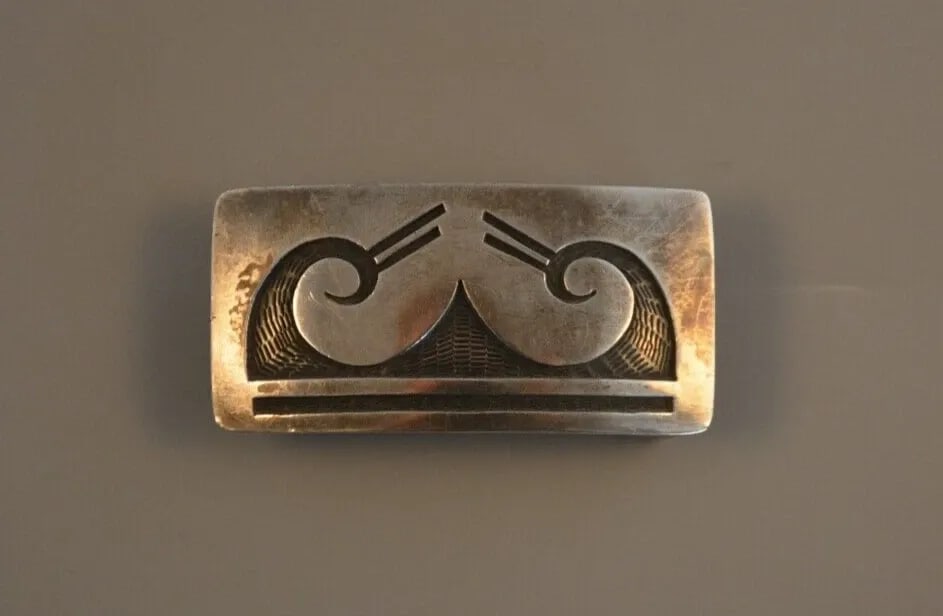 PHILLIP HONANIE - VTG HOPI INDIAN STERLING SILVER OVERLAY BELT BUCKLE - 2 3/8" (1 of 2)
