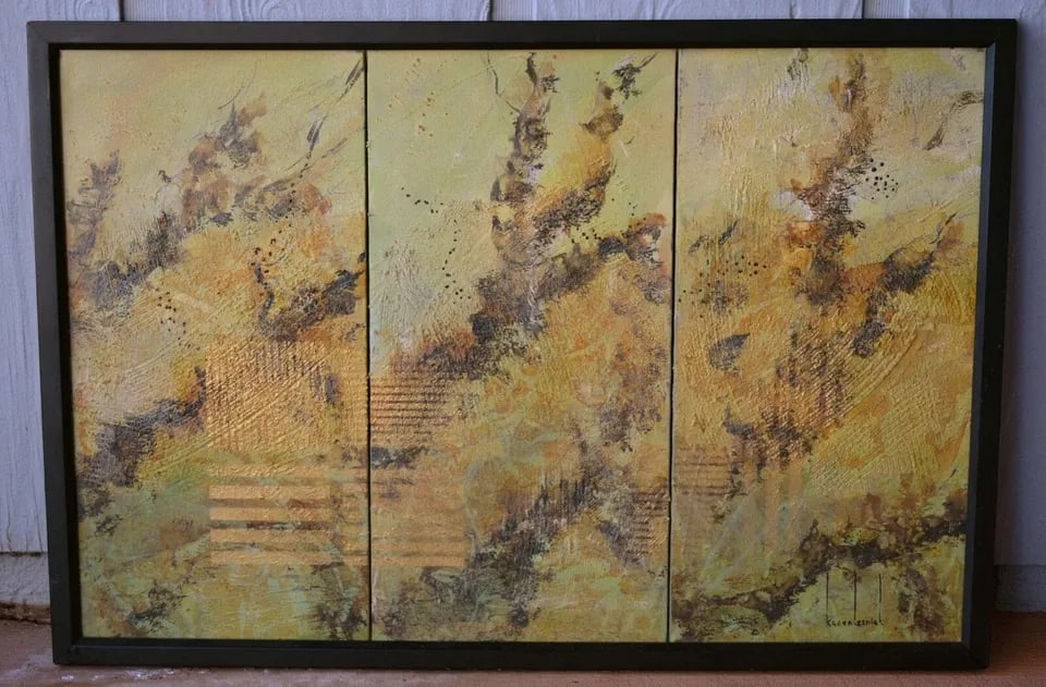 3 PANEL VINTAGE ABSTRACT PAINTING - YELLOWS WITH METALLIC GOLDS - KAREN LESNIAK (1 of 2)