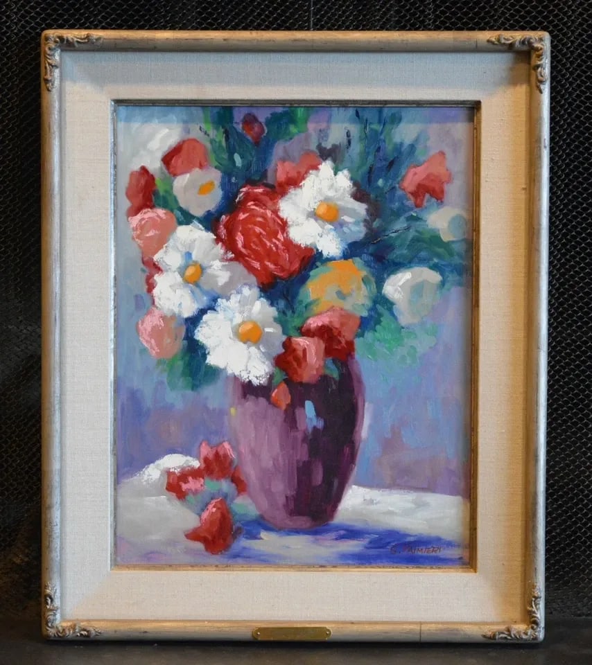 SAM PALMIERI (1932-) STILL LIFE OIL PAINTING - SUMMER FLOWERS IN VASE - ROSES: SAM PALMIERI (1932-) STILL LIFE OIL PAINTING - SUMMER FLOWERS IN VASE - ROSES This lovely still life oil painting was done by Sam Palmieri. The colors are vibrant hues of rose, purple, white and yello