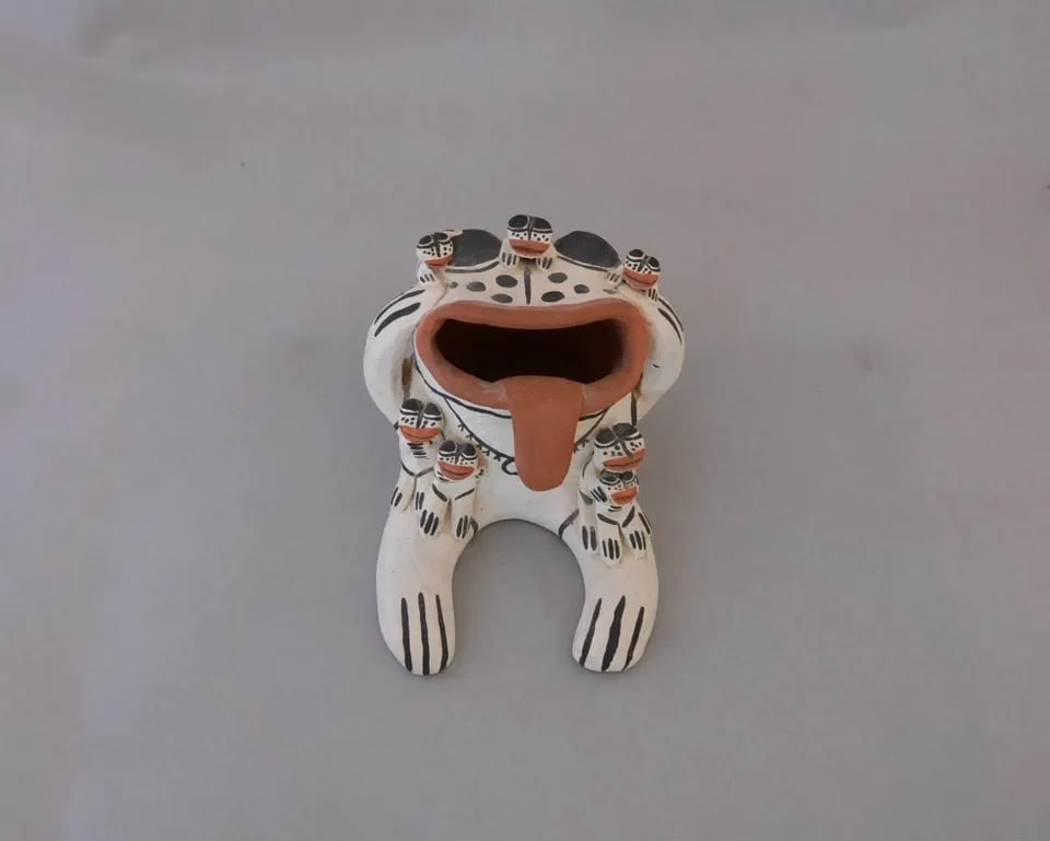 COCHITI FROG POT - STORYTELLER - 7 BABY FROGS - ROSE BROWN - 4" X 4" X 4 7/8" (1 of 2)