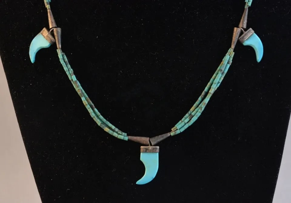 OLD PAWN NAVAJO NECKLACE - 3 TURQUOISE CLAW 3 STRAND TURQUOISE HEISHI 22" (1 of 2)