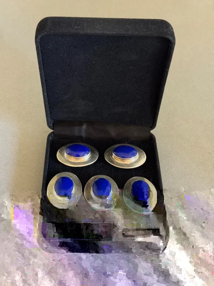 SET OF 5 BEN J CHAVEZ VINTAGE NAVAJO STERLING SILVER LAPIS LAZULI BUTTON COVERS (1 of 2)
