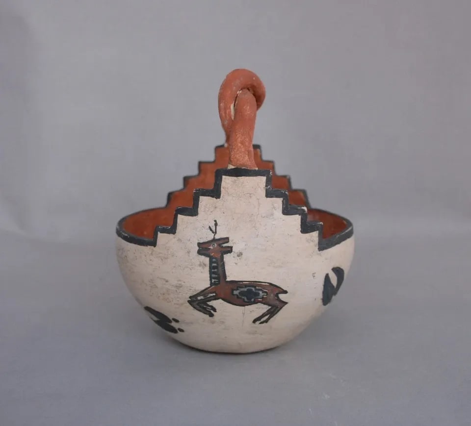 OLD ZUNI DEER POT - DEER TRACKS - 6" TALL X 5" ACROSS (1 of 2)