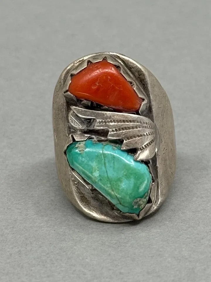 OLD PAWN NAVAJO STERLING SILVER RING WITH TURCUOISE AND CORAL. SIGNED PJT. SZ 12 (1 of 2)