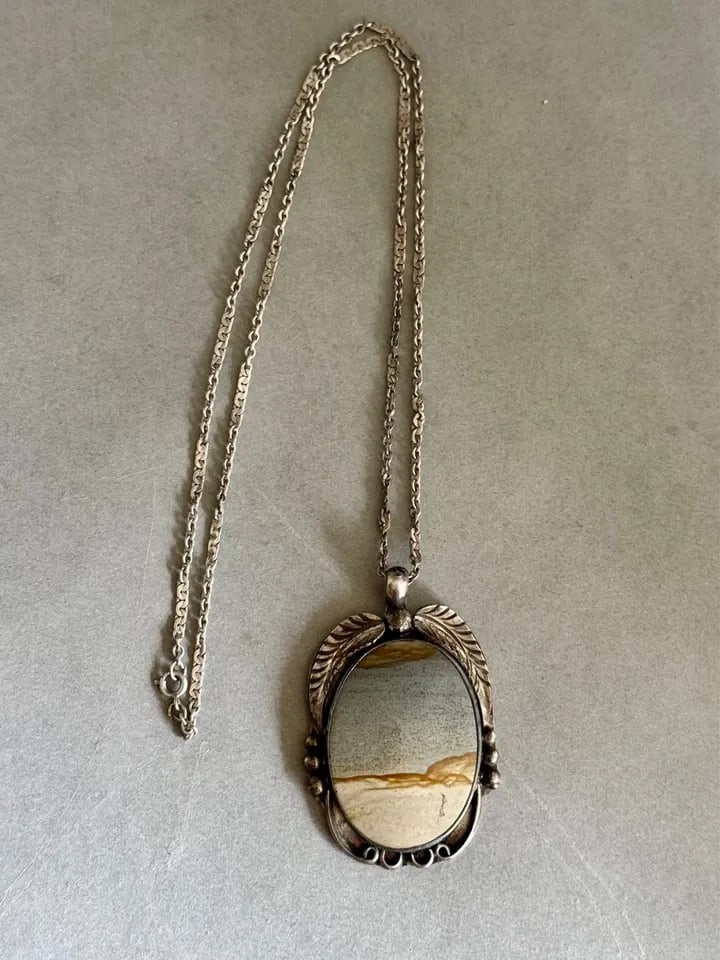 OLD PAWN NAVAJO STERLING SILVER PICTURE JASPER PENDANT SIGNED LEE STERLING CHAIN (1 of 2)