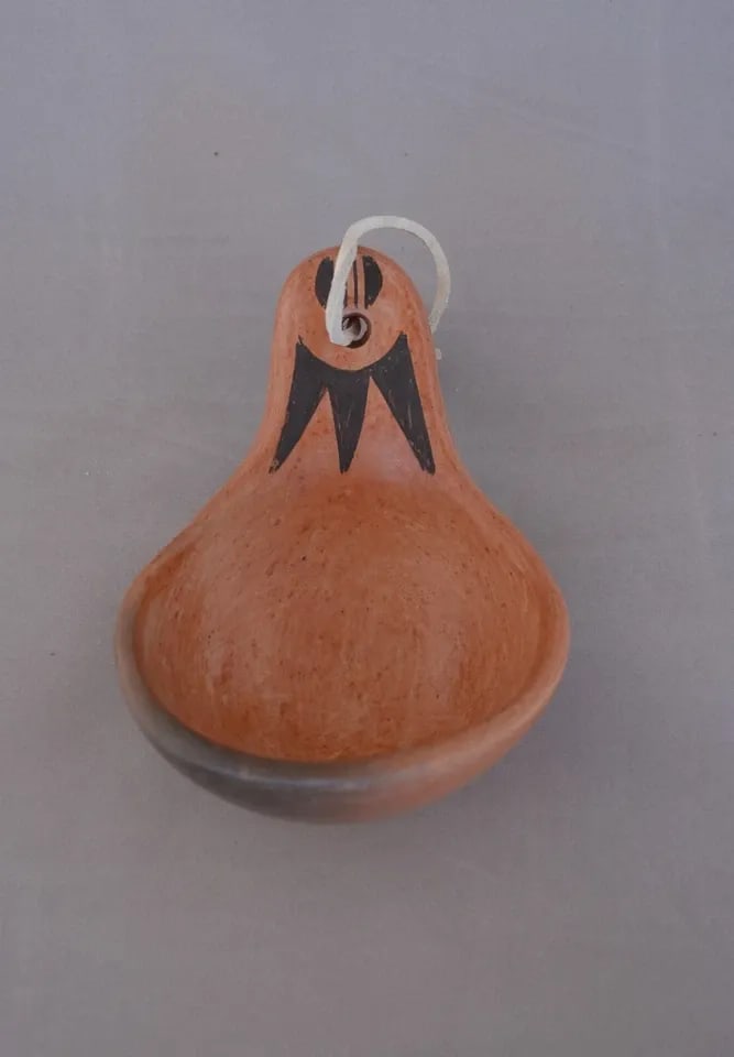 FRIEDA POLEAHLA (1918-1994) - HOPI HANDPAINTED POTTERY LADLE DIPPERIT - 6" LONG (1 of 2)