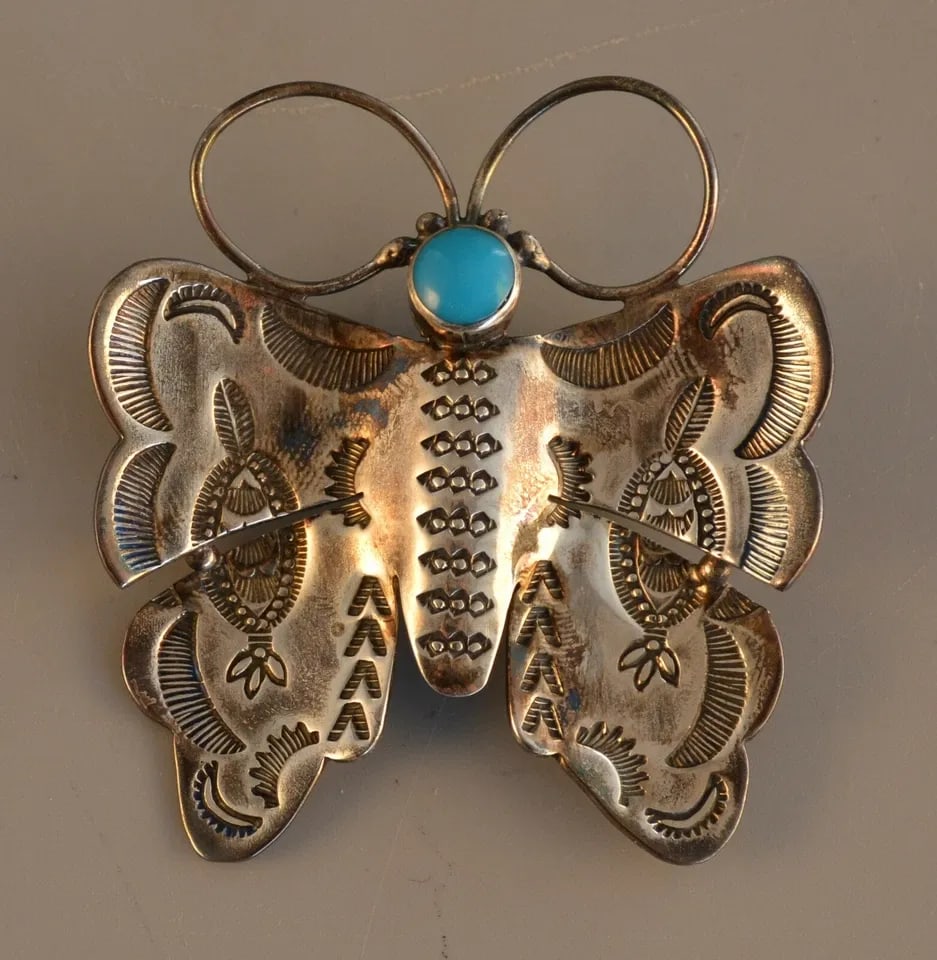 LARGE STERLING SILVER HANDSTAMPED BUTTERFLY PIN - TURQUOISE - FREDERICO JIMENEZ (1 of 2)