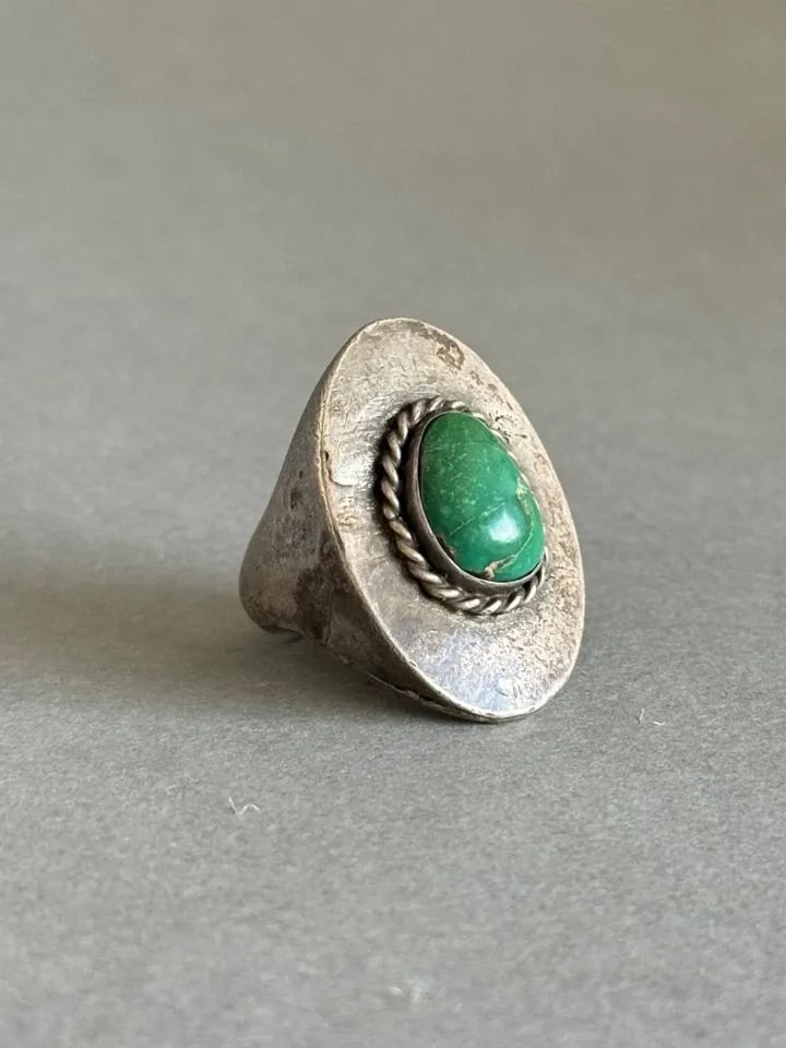 OLD PAWN NAVAJO STERLING SILVER AND TURQUOISE RING - SIZE 9 1/4: OLD PAWN NAVAJO STERLING SILVER AND TURQUOISE RING. SIZE 9 1/4 Old Pawn Navajo Sterling Silver and Turquoise Ring. Size 9 1/4 1 1/4” Tall .. 26 grams